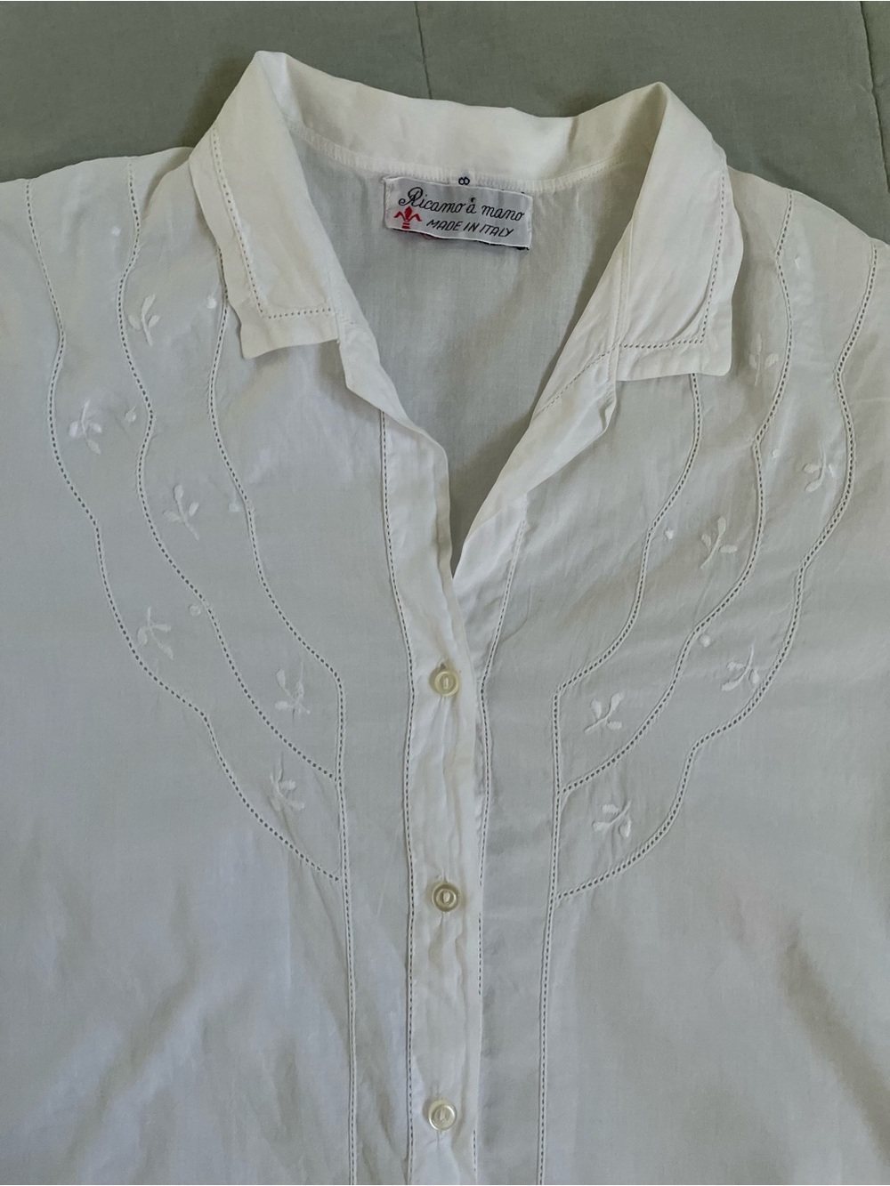 Vintage hand embroidered women’s white shirt - Picture 6 of 14
